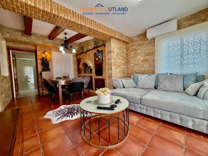 Image No.20-4 Bed Villa for sale