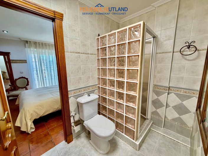 Image No.30-4 Bed Villa for sale