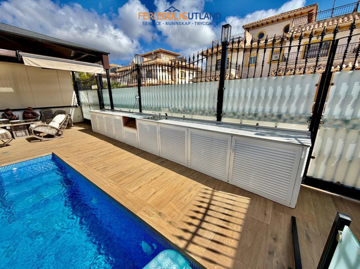 Image No.41-4 Bed Villa for sale