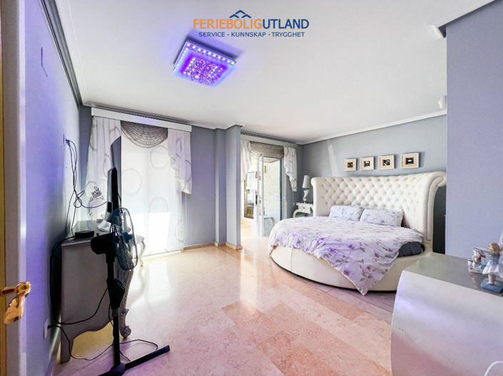 Image No.13-5 Bed Villa for sale