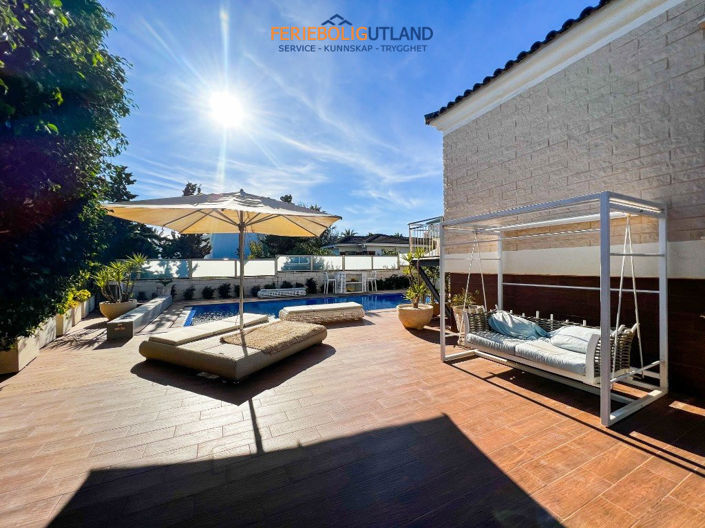 Image No.46-5 Bed Villa for sale