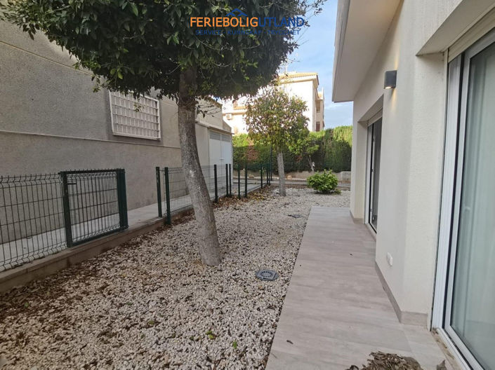 Image No.15-3 Bed Apartment for sale