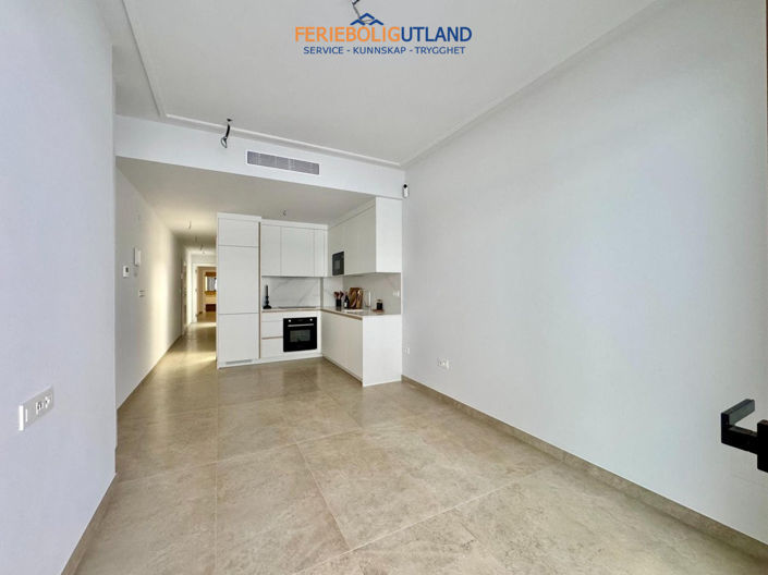 Image No.18-2 Bed Apartment for sale