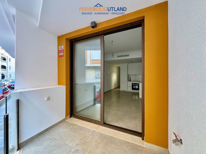 Image No.22-2 Bed Apartment for sale