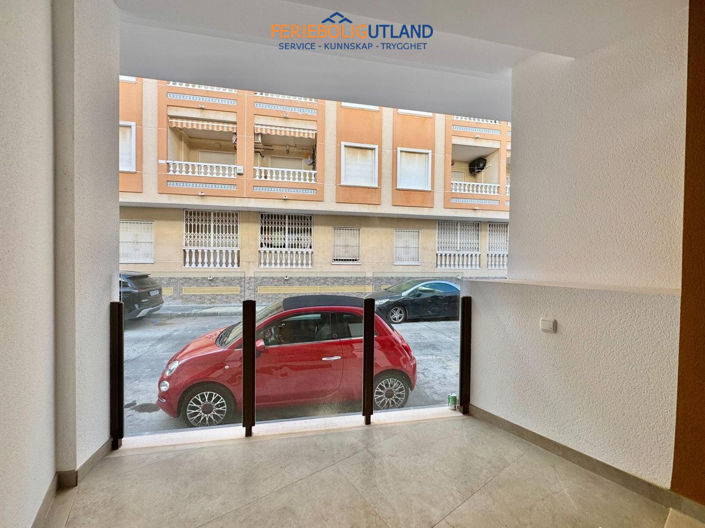 Image No.25-2 Bed Apartment for sale
