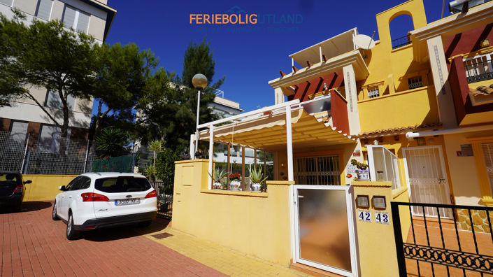 Image No.21-3 Bed Townhouse for sale