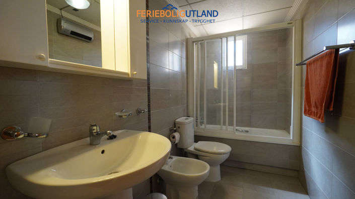 Image No.39-3 Bed Townhouse for sale