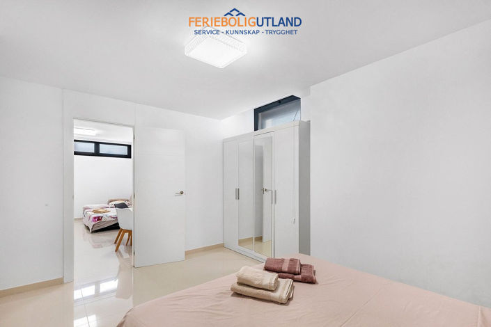 Image No.35-4 Bed Villa for sale