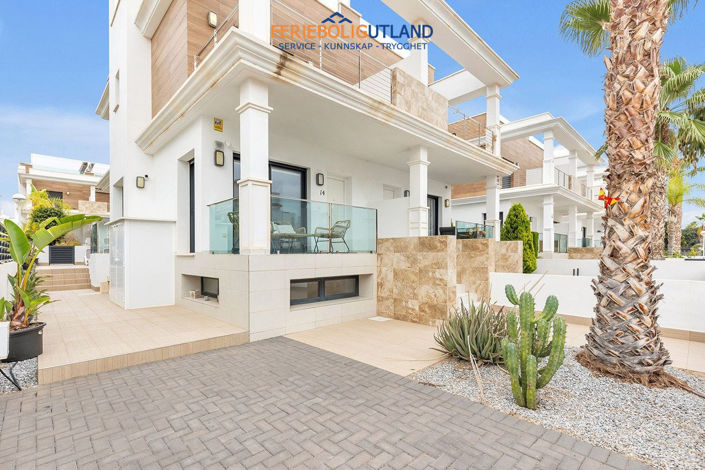 Image No.40-4 Bed Villa for sale