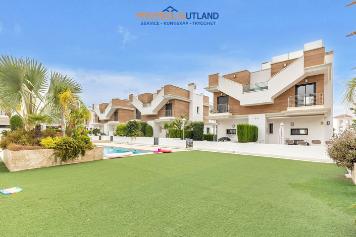 Image No.44-4 Bed Villa for sale