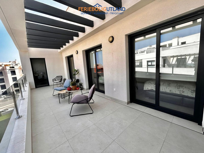 Image No.26-3 Bed Apartment for sale