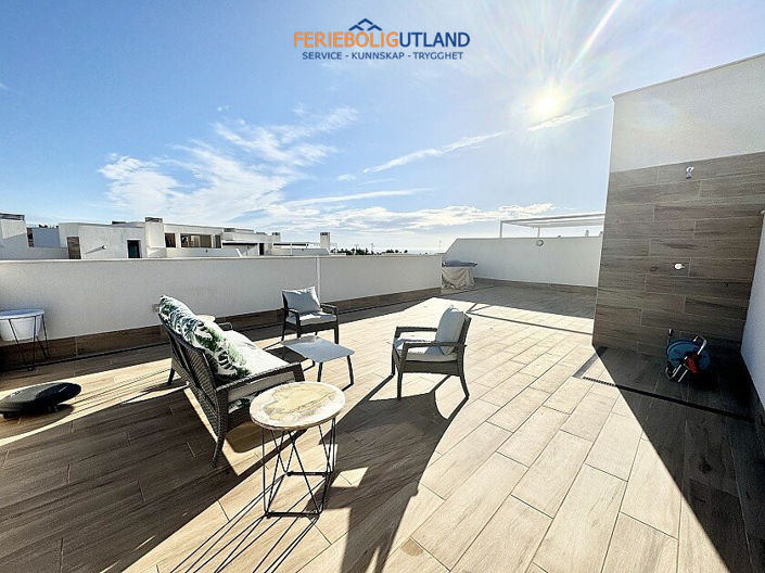 Image No.35-3 Bed Apartment for sale