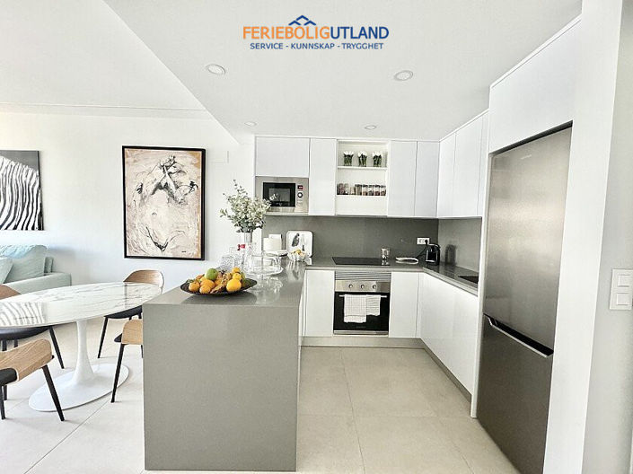 Image No.9-3 Bed Apartment for sale