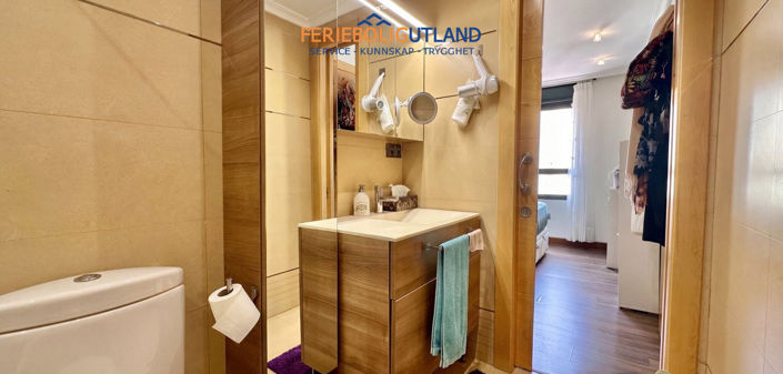 Image No.12-2 Bed Apartment for sale