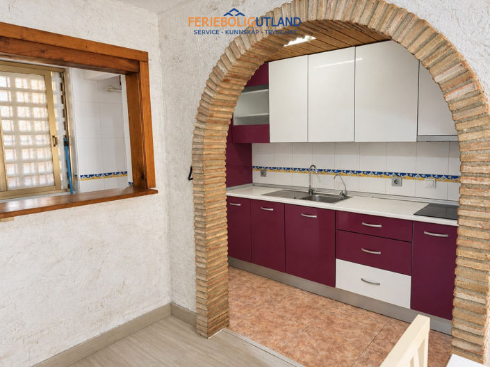 Image No.12-2 Bed Apartment for sale
