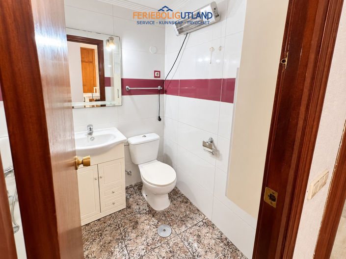 Image No.18-2 Bed Apartment for sale