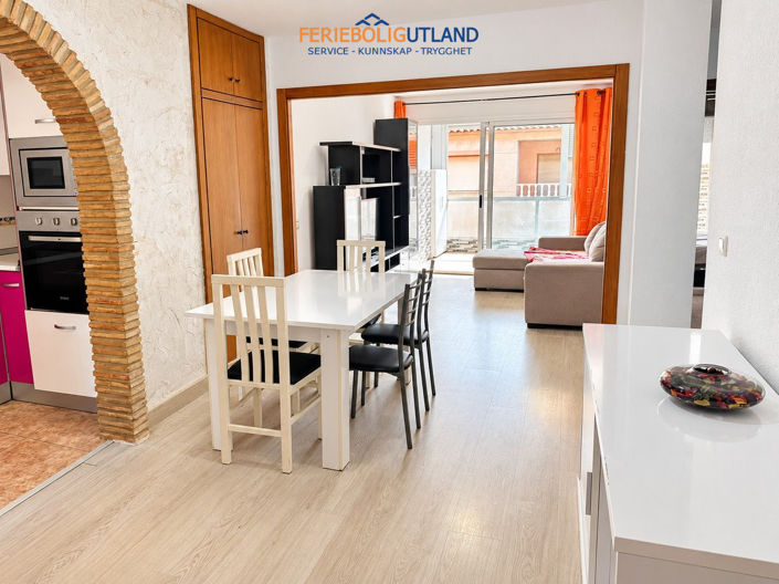 Image No.4-2 Bed Apartment for sale
