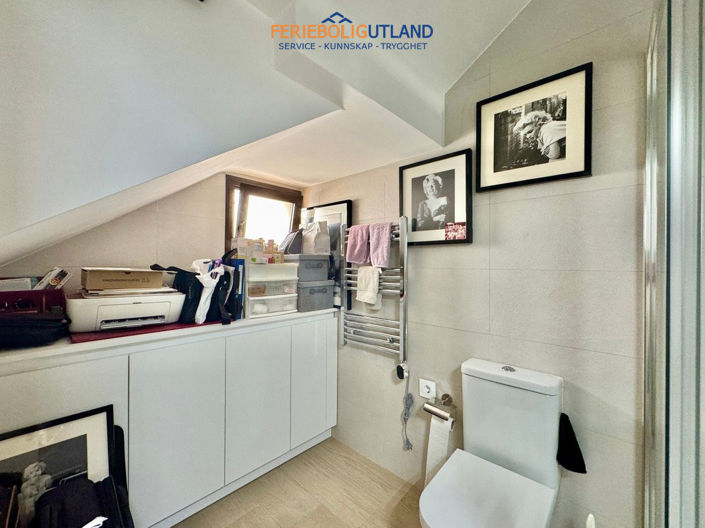 Image No.31-3 Bed Townhouse for sale
