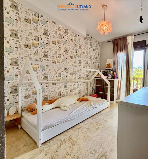 Image No.22-3 Bed Apartment for sale