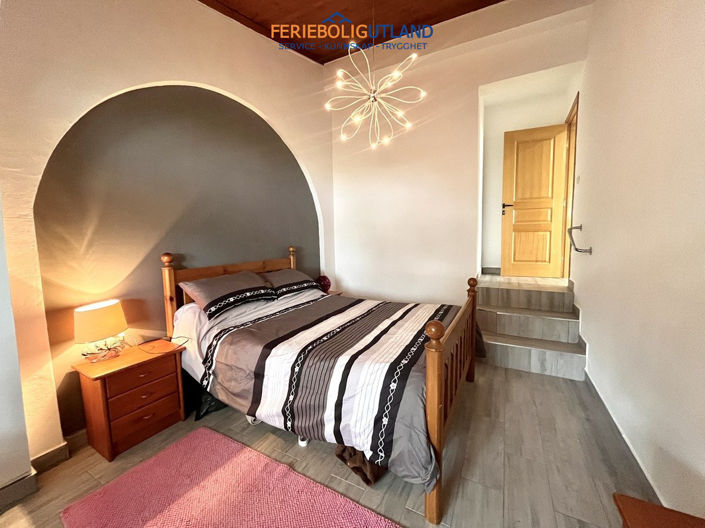 Image No.13-3 Bed Villa for sale