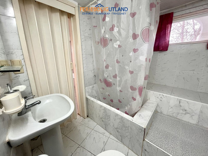 Image No.23-3 Bed Villa for sale