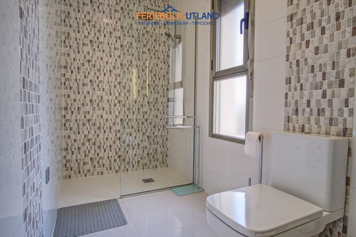 Image No.13-3 Bed Villa for sale