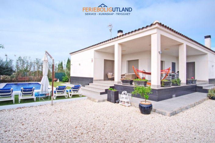 Image No.5-3 Bed Villa for sale