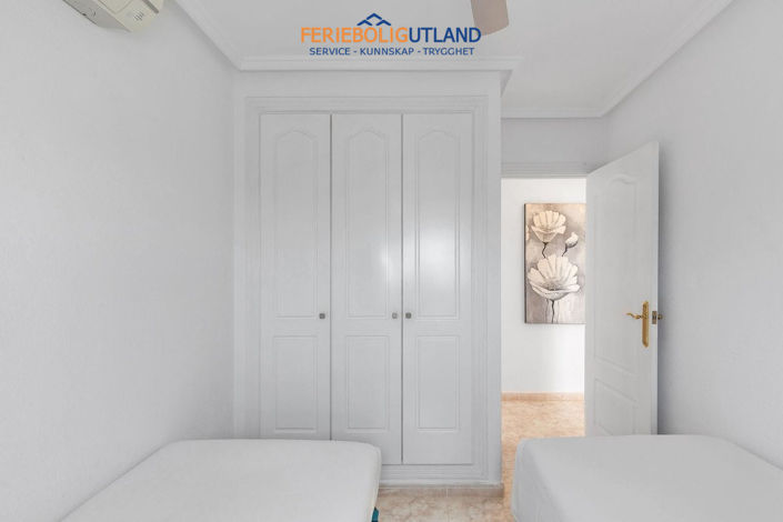 Image No.15-3 Bed Apartment for sale
