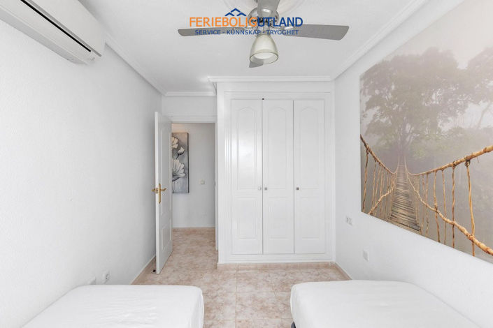 Image No.20-3 Bed Apartment for sale