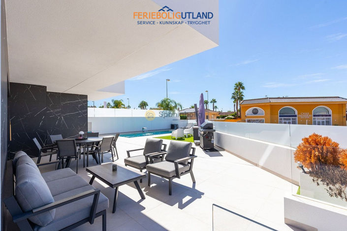 Image No.41-3 Bed Villa for sale