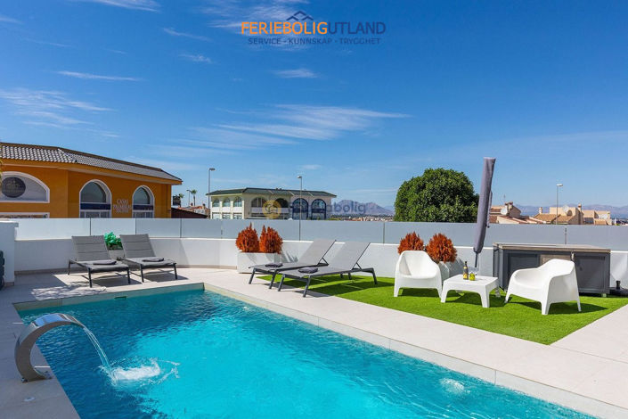 Image No.45-3 Bed Villa for sale
