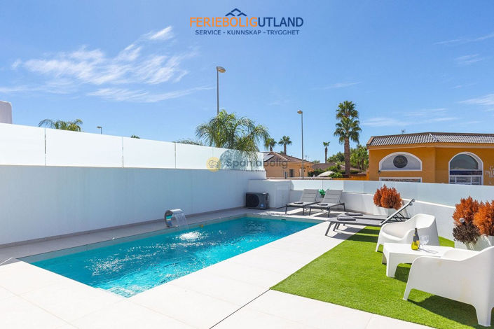 Image No.46-3 Bed Villa for sale
