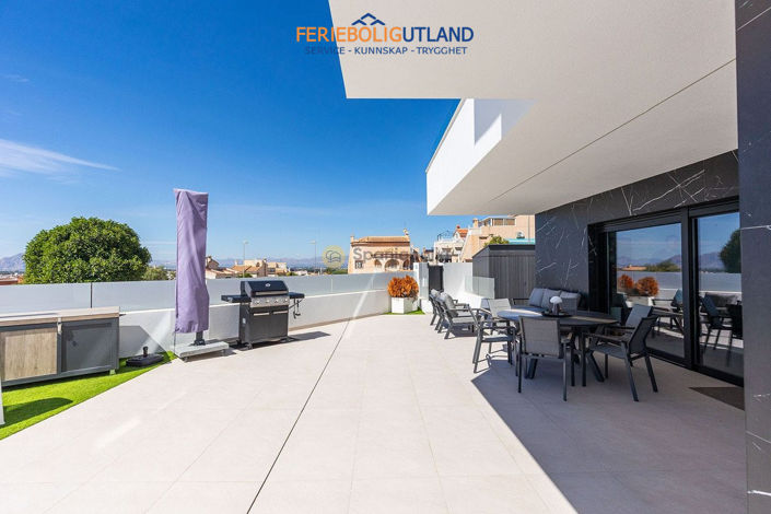 Image No.49-3 Bed Villa for sale