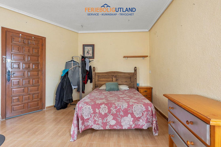 Image No.14-5 Bed Villa for sale