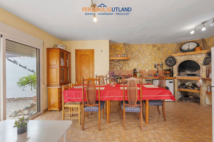 Image No.34-5 Bed Villa for sale