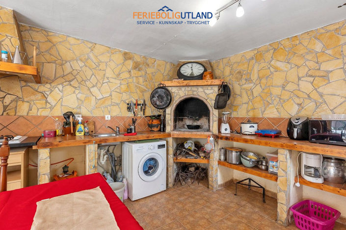 Image No.36-5 Bed Villa for sale