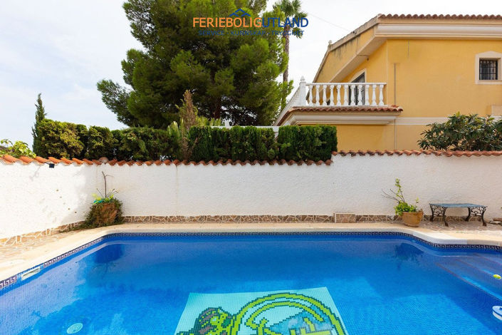 Image No.41-5 Bed Villa for sale