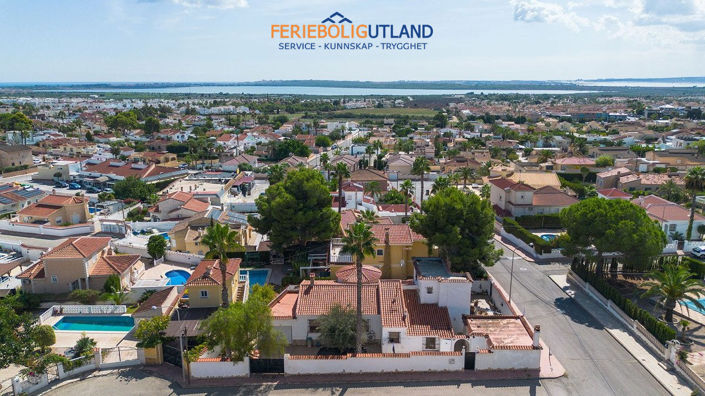 Image No.49-5 Bed Villa for sale