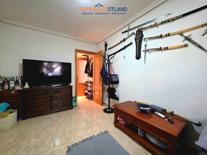 Image No.13-5 Bed Villa for sale