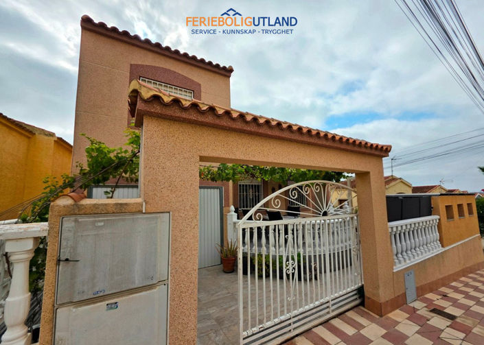 Image No.19-5 Bed Villa for sale