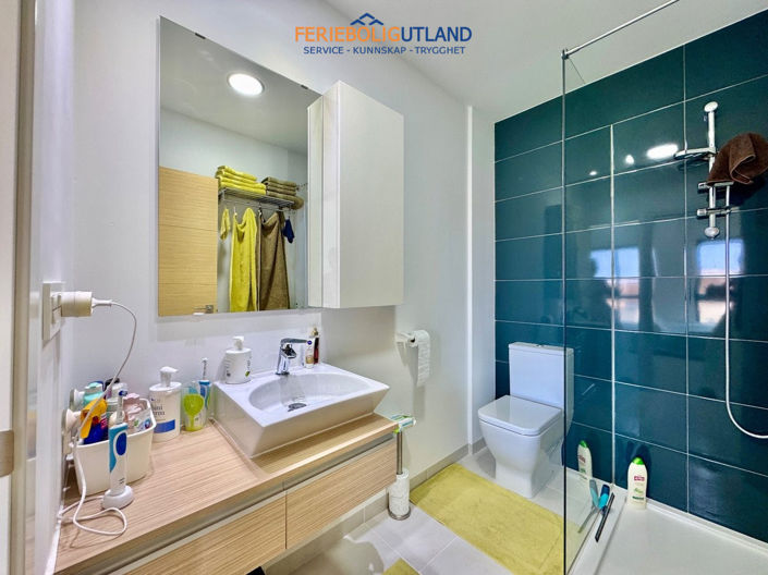 Image No.16-2 Bed Apartment for sale