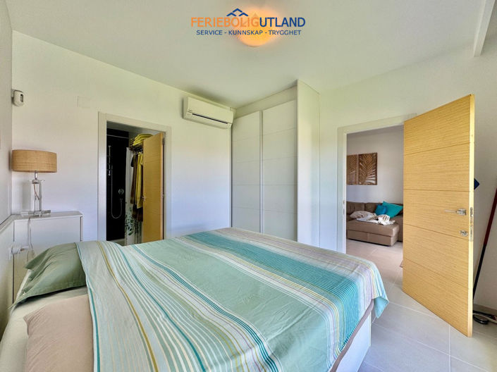 Image No.19-2 Bed Apartment for sale