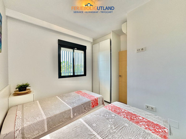 Image No.22-2 Bed Apartment for sale