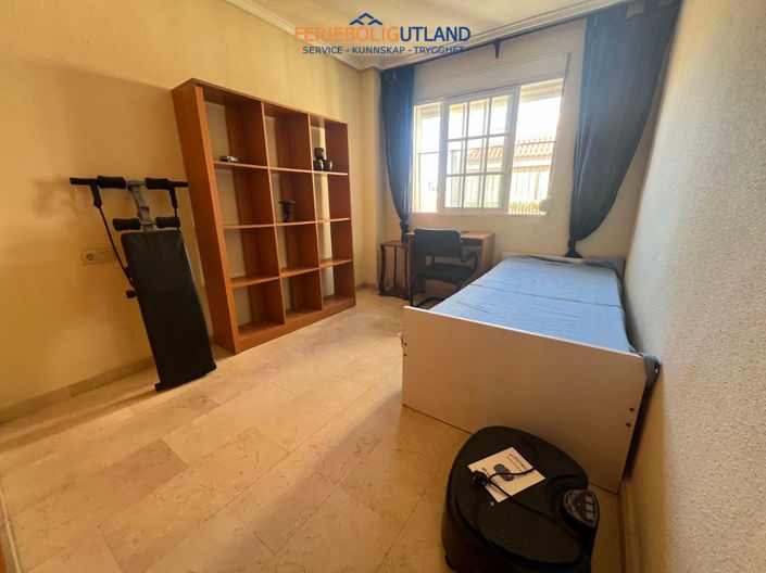Image No.10-3 Bed Apartment for sale