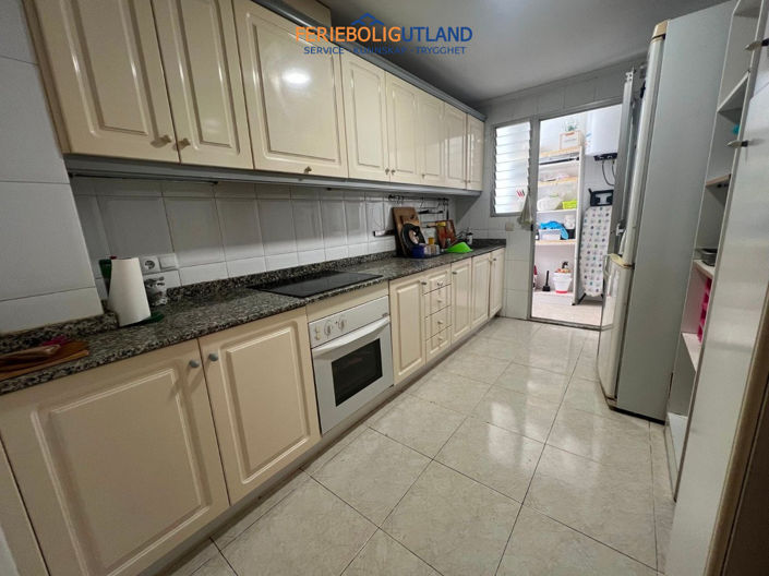 Image No.15-3 Bed Apartment for sale