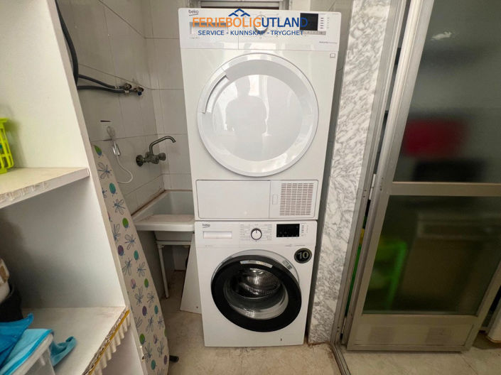 Image No.17-3 Bed Apartment for sale