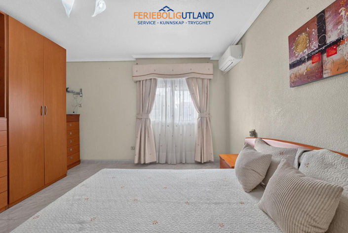 Image No.20-3 Bed Apartment for sale