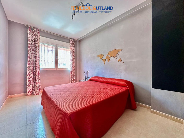Image No.21-3 Bed Townhouse for sale