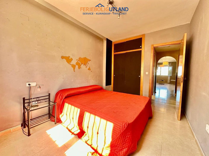 Image No.22-3 Bed Townhouse for sale