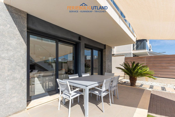 Image No.11-3 Bed Villa for sale